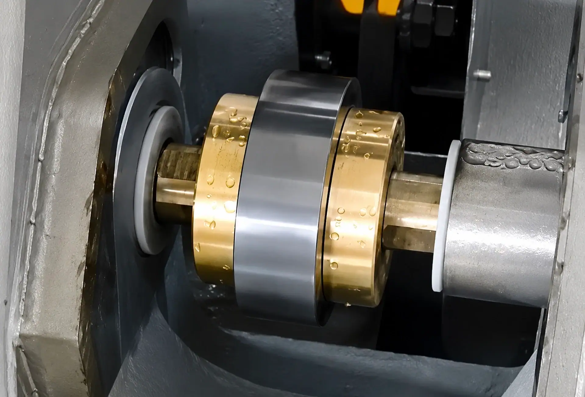 Machine de centrage et de meulage de bord de rondelle de germanium