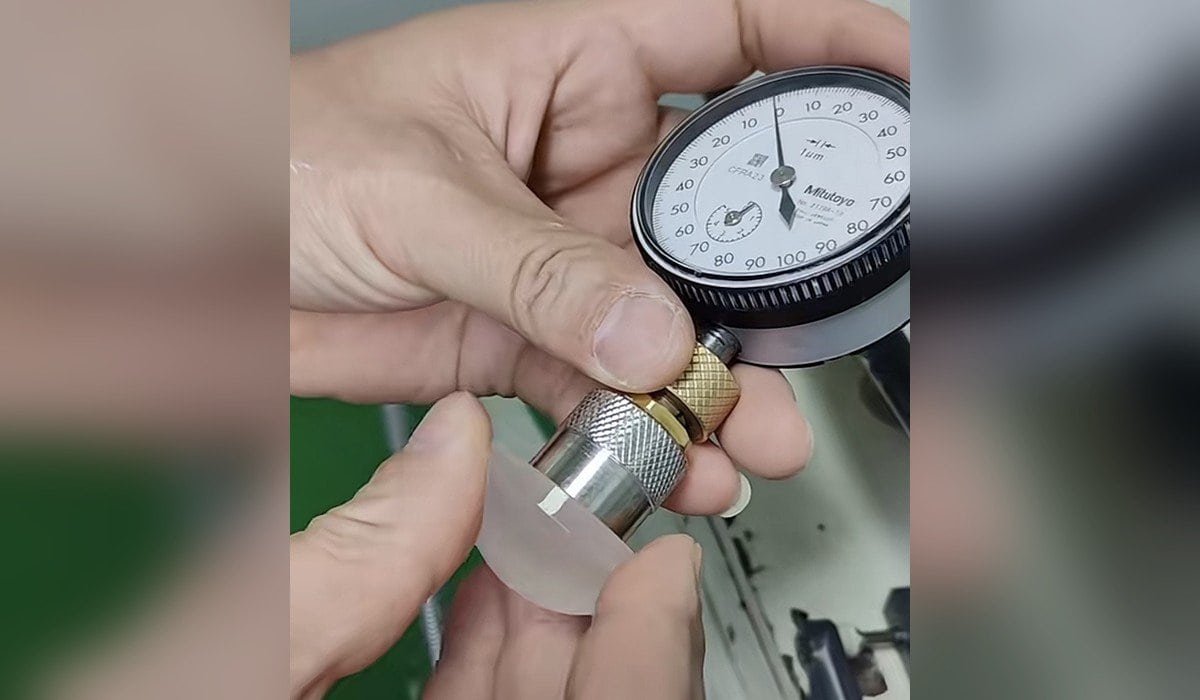 Vimfun glass cutting equipment is a perfect machine tool for precision cutting Convex and concave lens blanks in sapphire, optical glass and ceramic generated on the SG-80